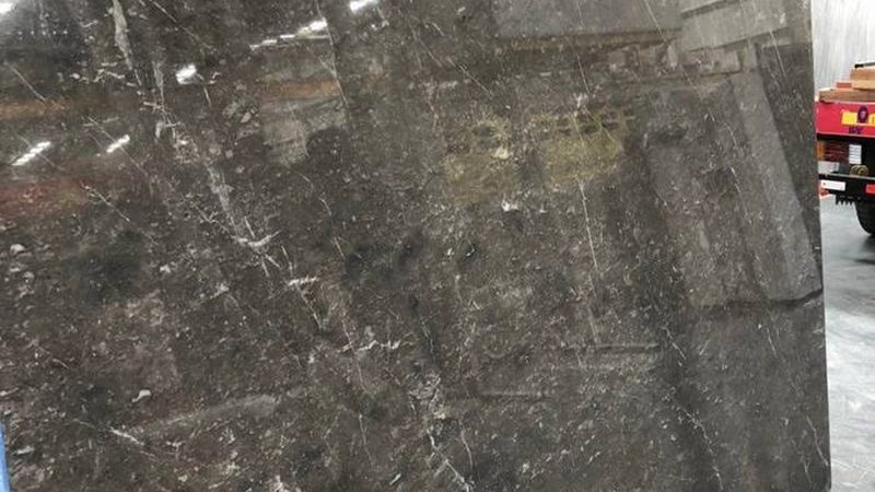 石材批发合同中的安装条款：关键要点解析