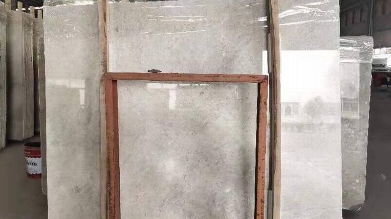 【微晶石瓷砖：客厅装修新宠，如何挑选才不踩雷？】